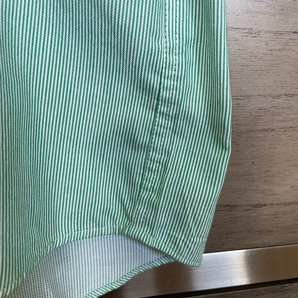 Izod Wrinkle-Free Regular Shirt - Picture 4 of 13